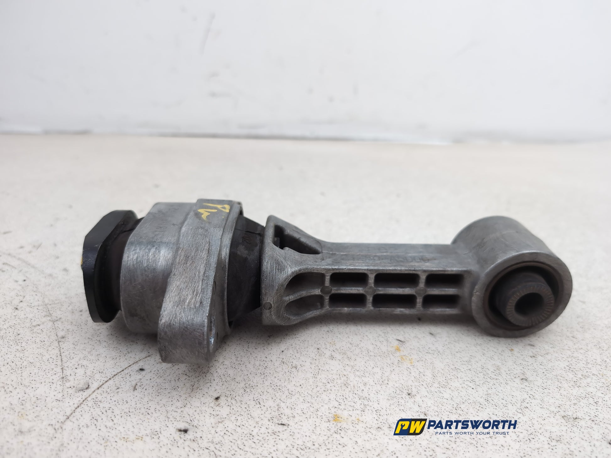 Transmission Mounting Bracket 2