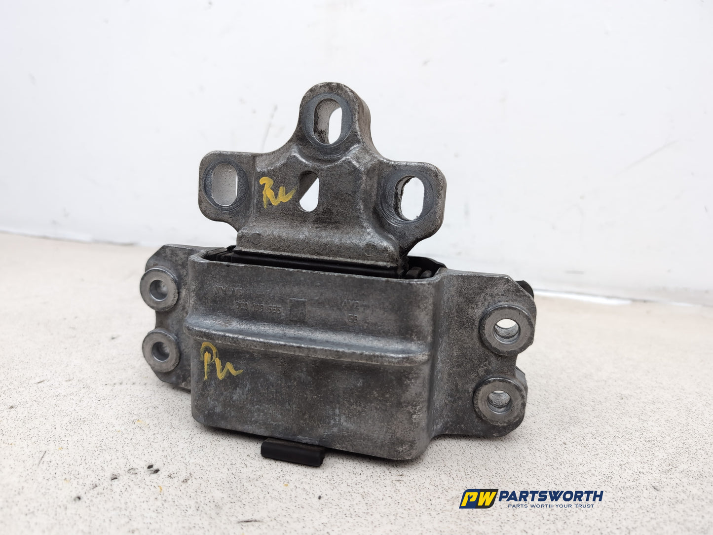 Transmission Mounting Bracket 2