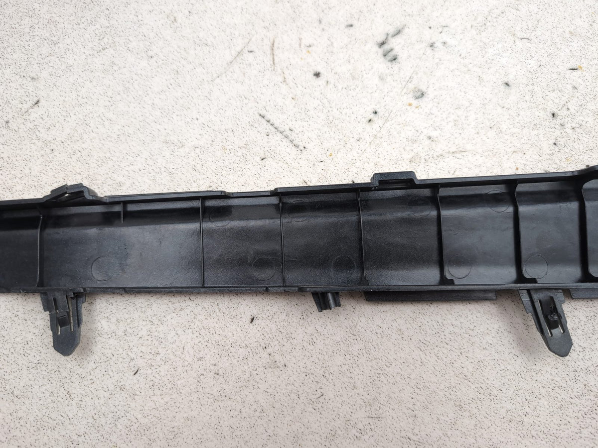 Centre Console Trim  8