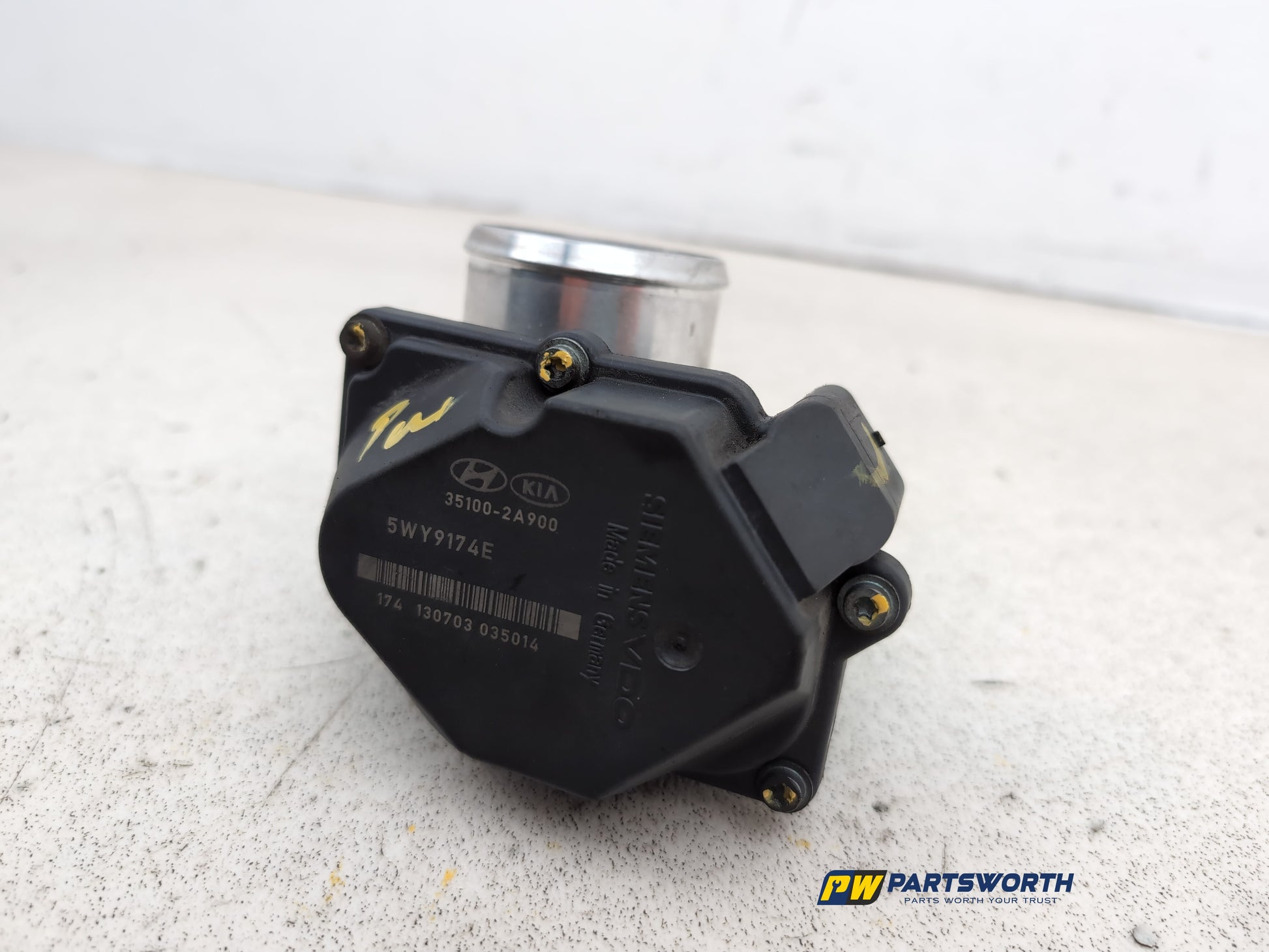 Throttle Body 4