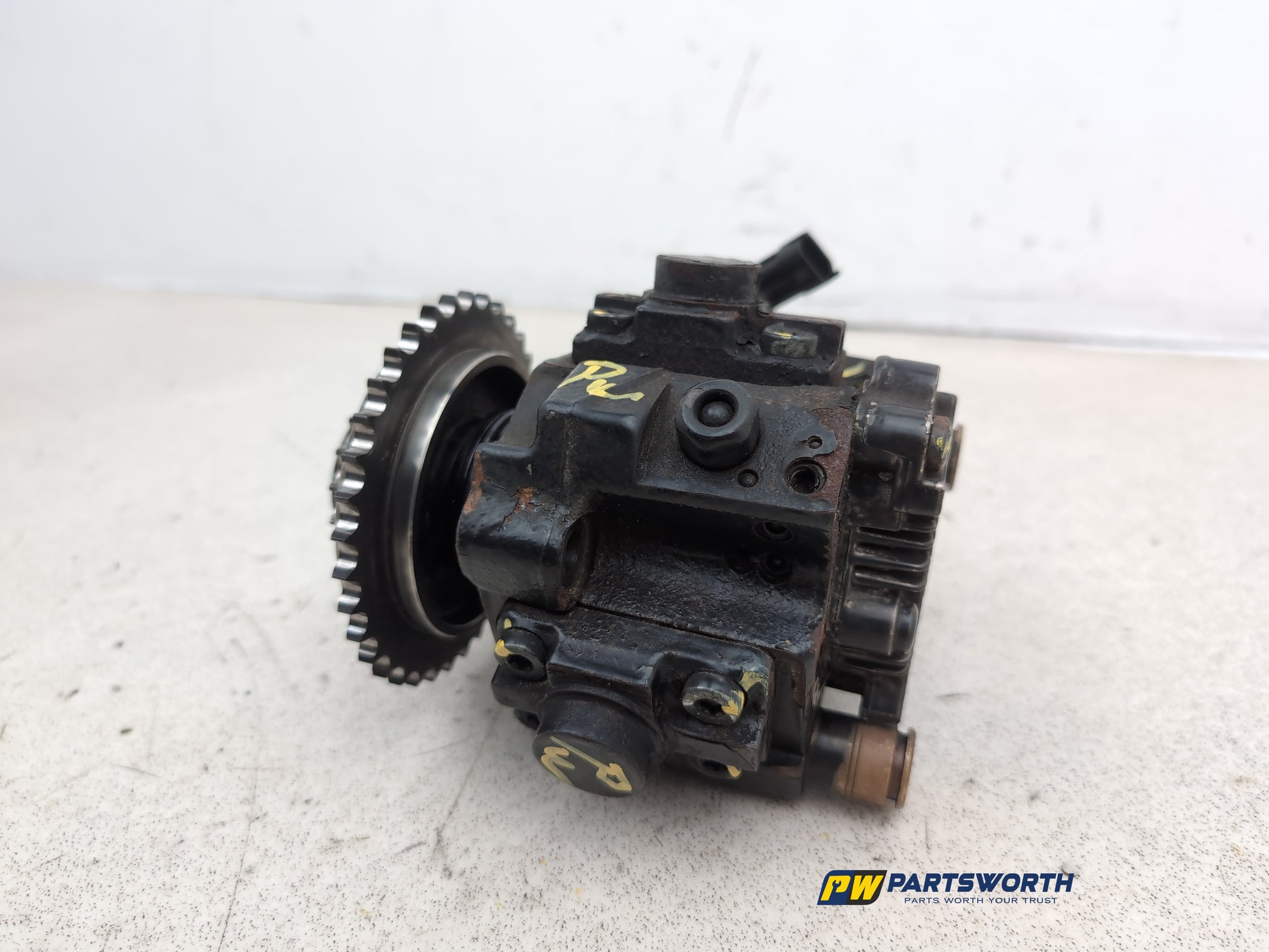 High pressure fuel pump 3