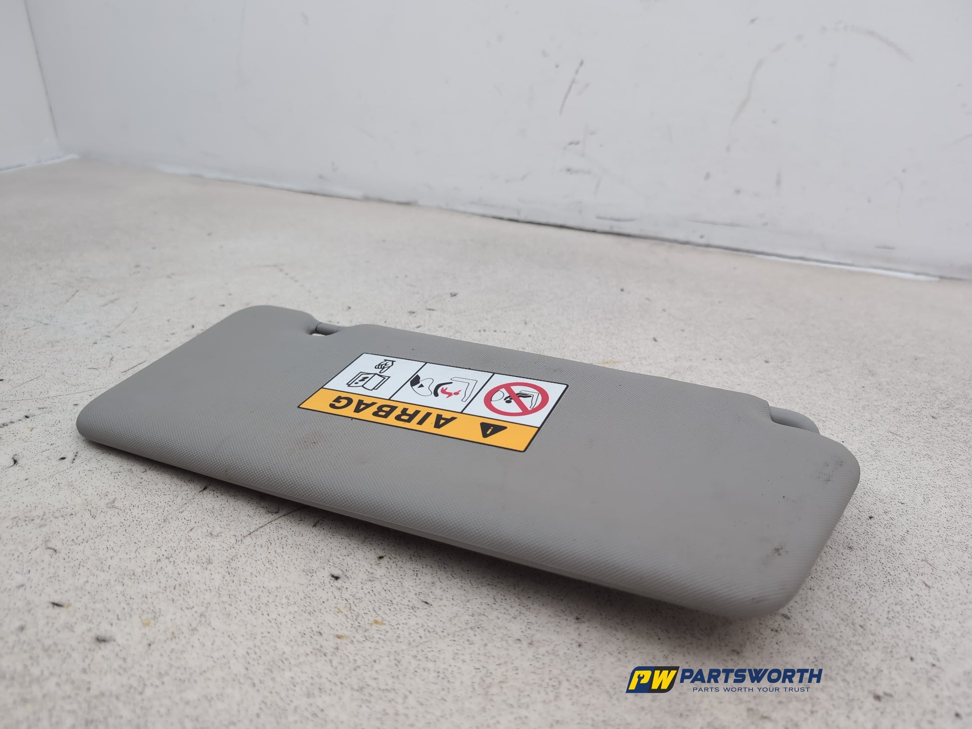 Sun Visor LH 4