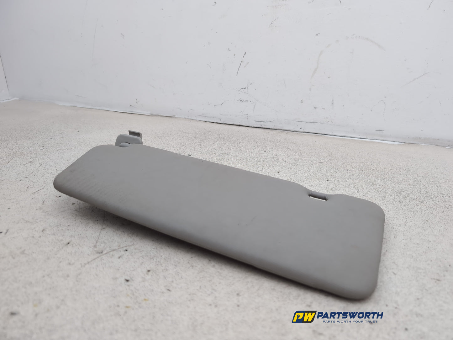 Sun Visor RH 4