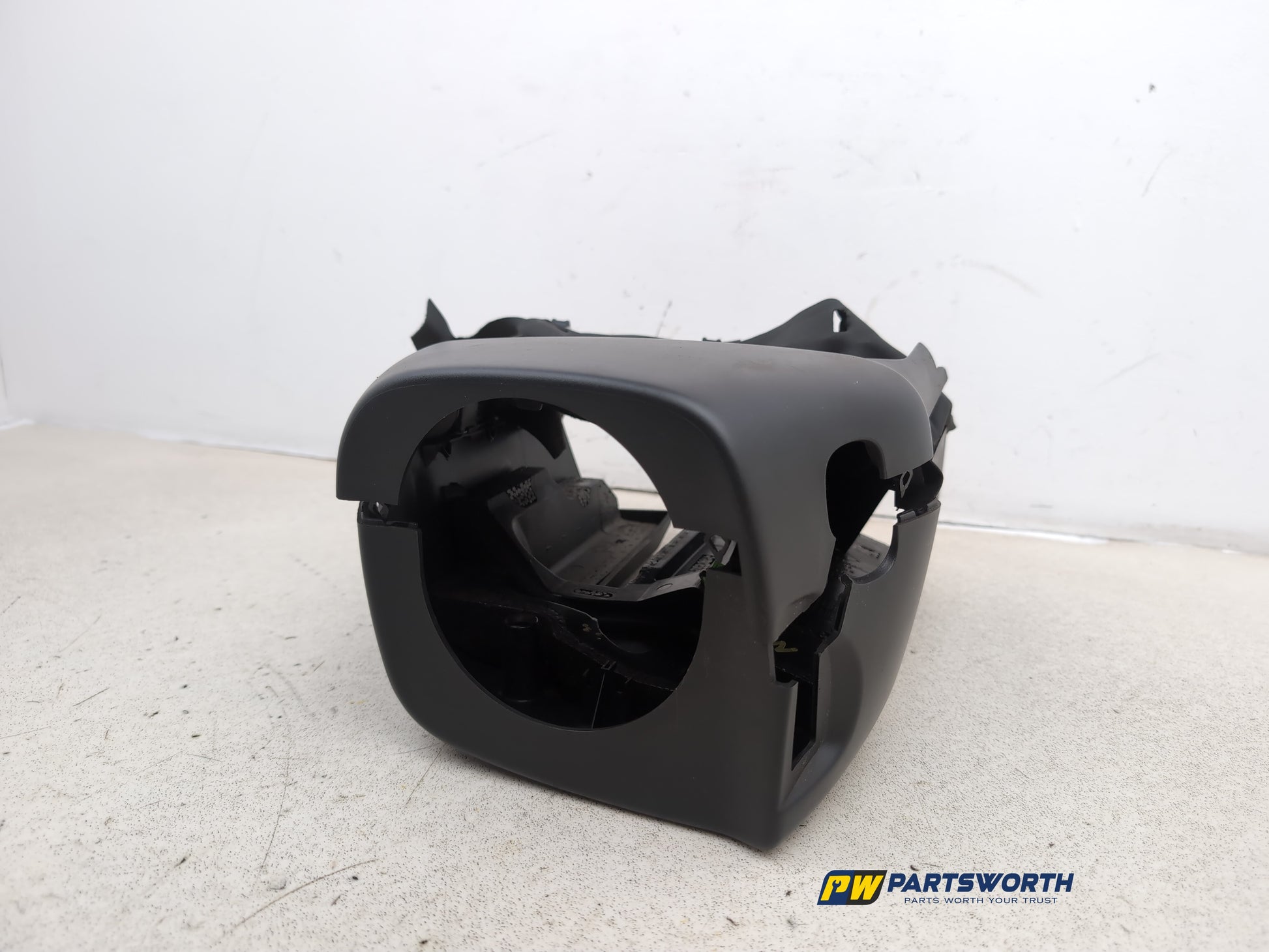 Steering Column Shroud Upper and Lower 3