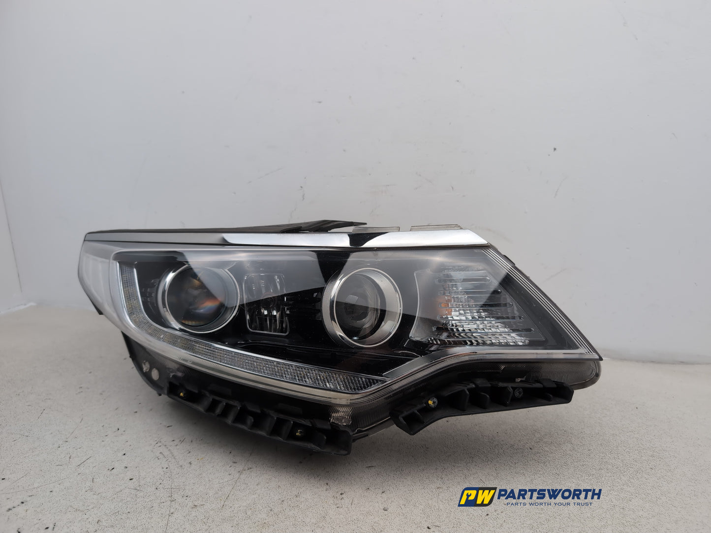 Headlamp RH 3