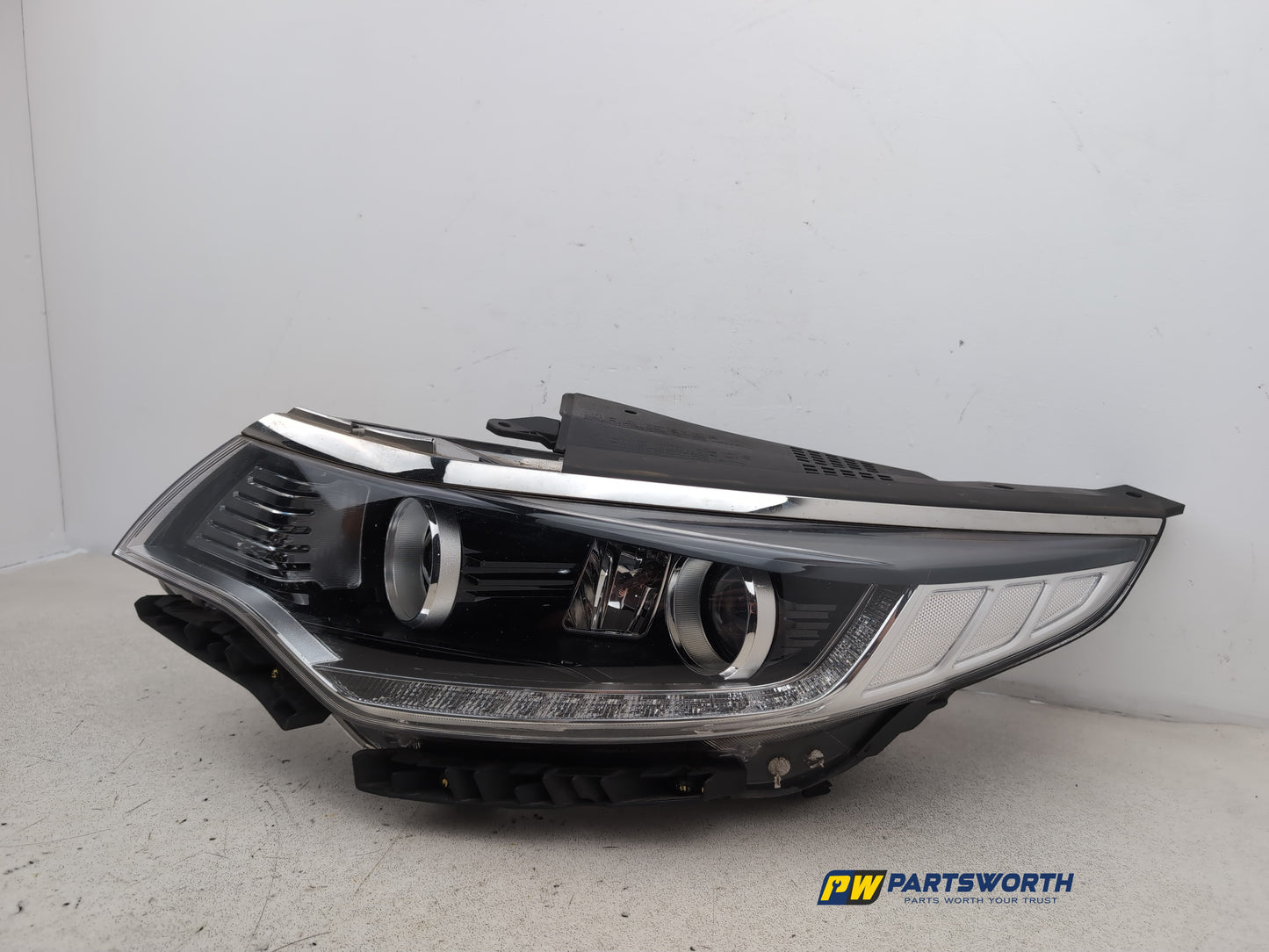 Headlamp LH 3