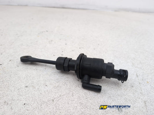 Clutch Master Cylinder 2