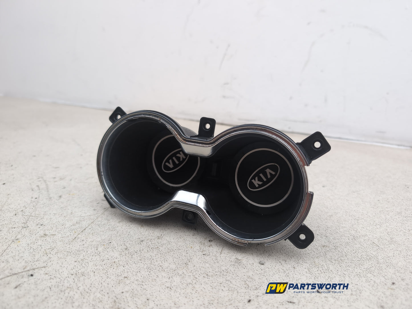 Centre Console Cup Holder 3