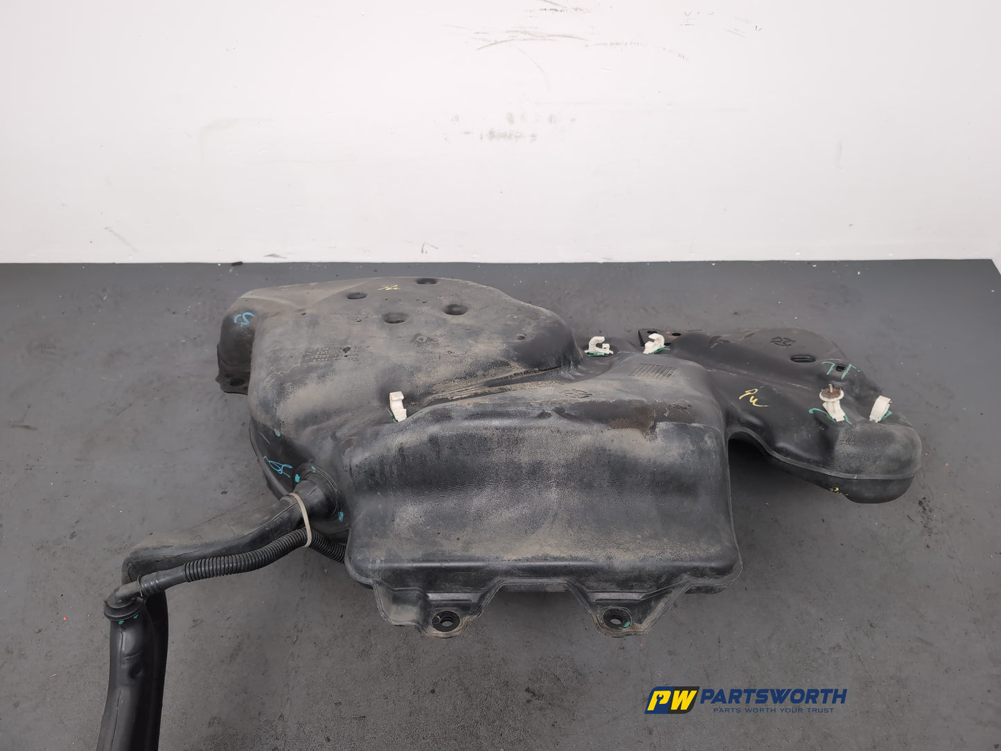 Fuel Tank 13