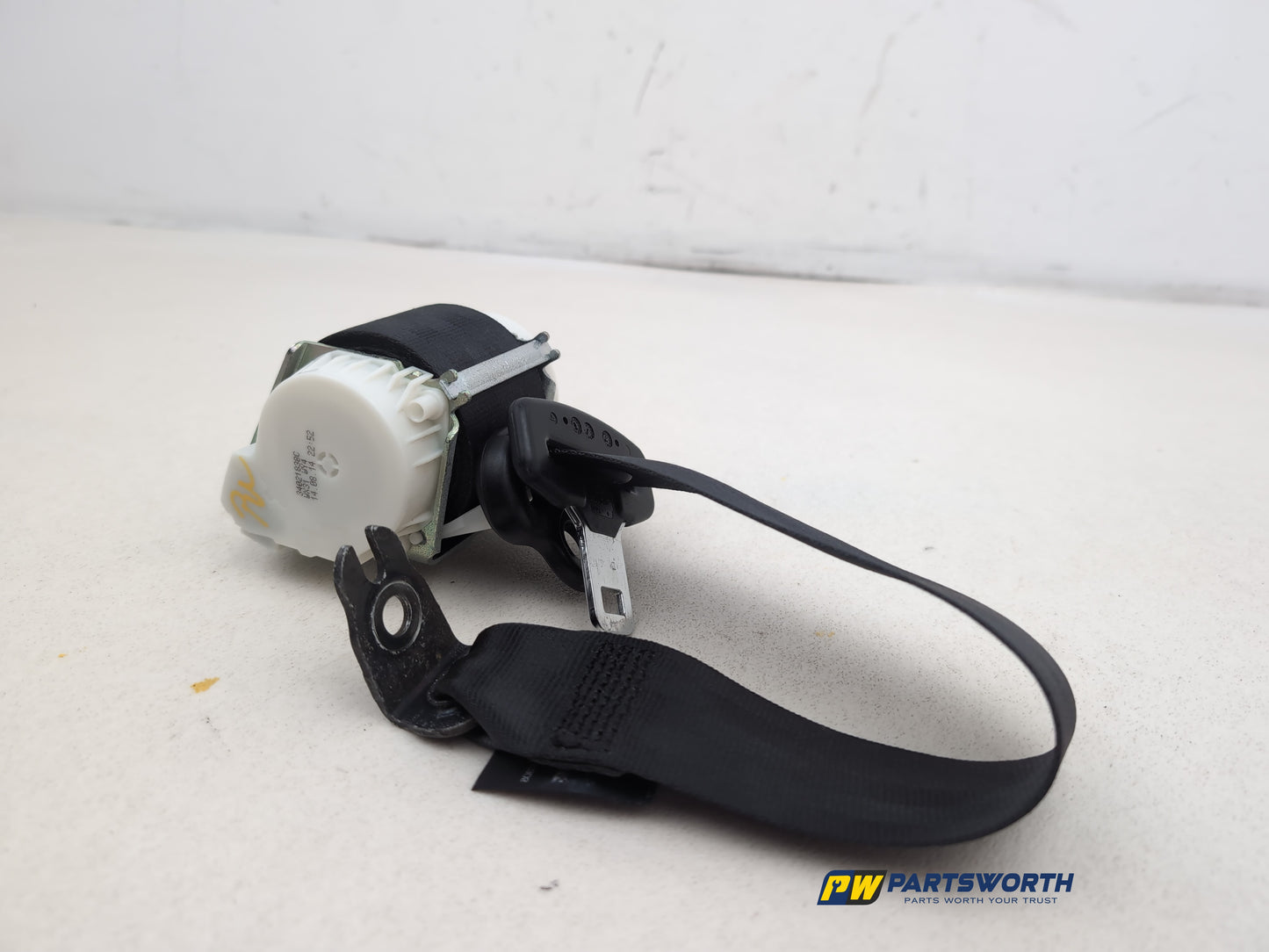 Seat Belt Rear LH 3
