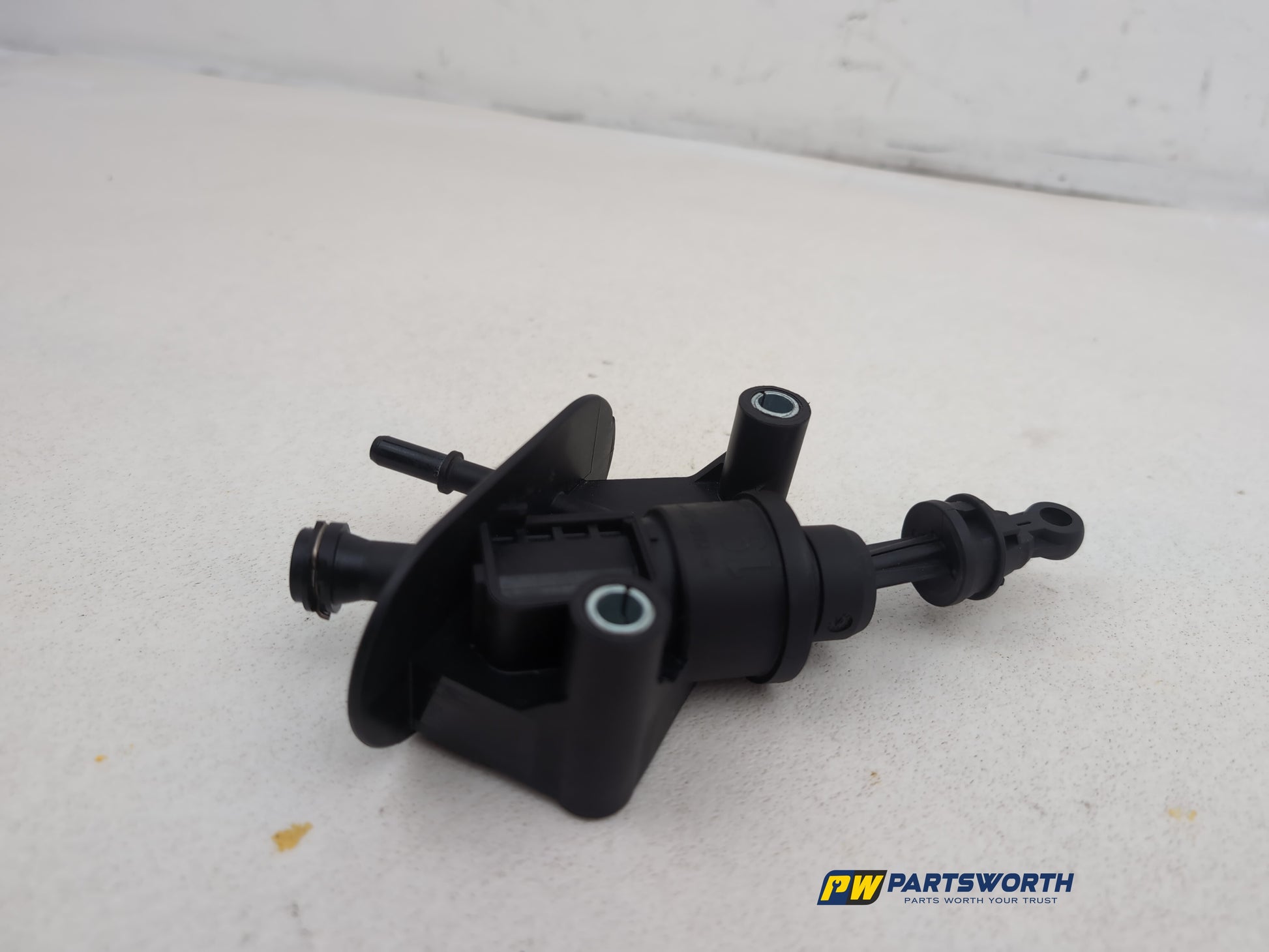 Clutch Master Cylinder 4