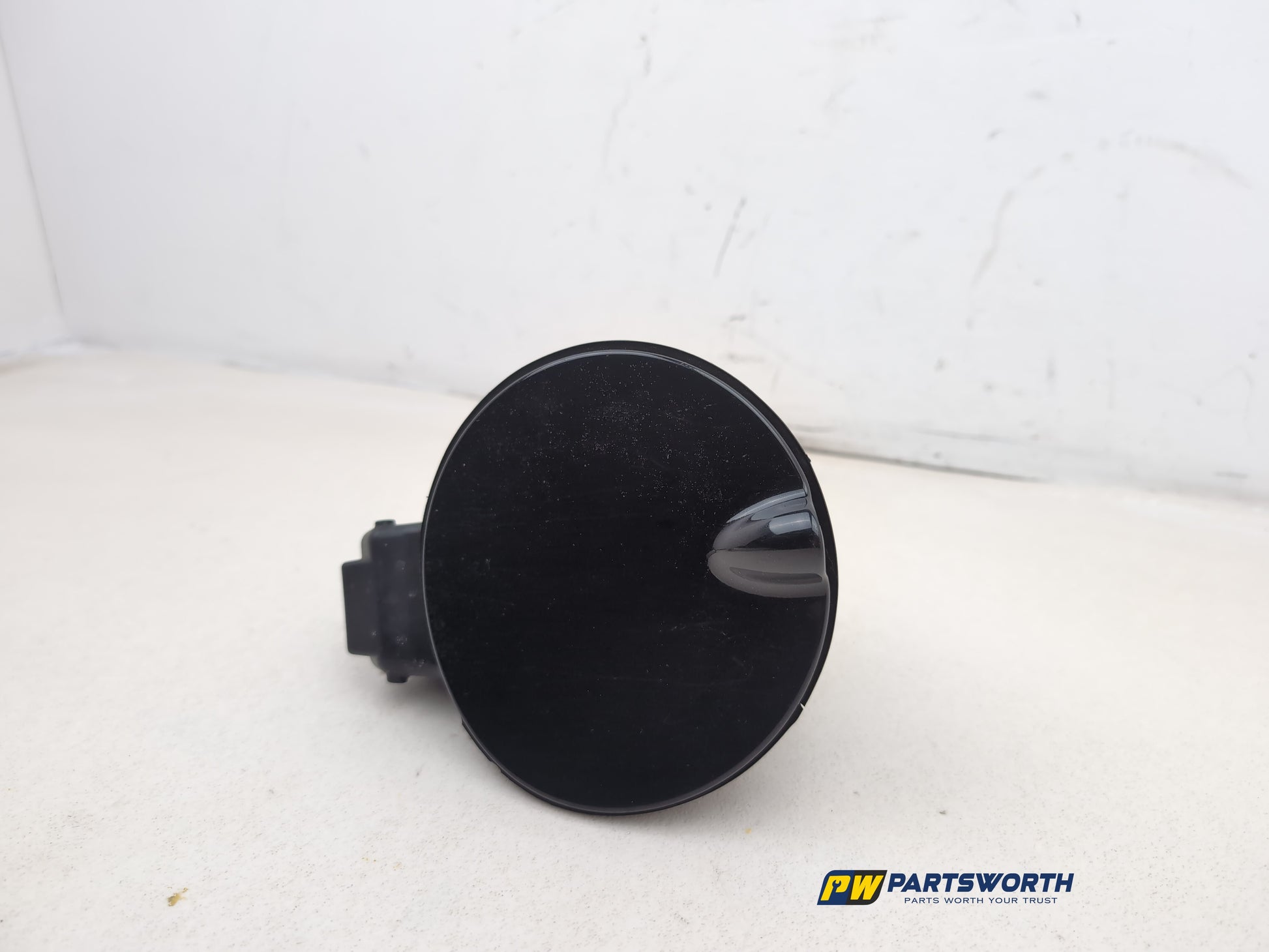 Fuel Filler Flap 3