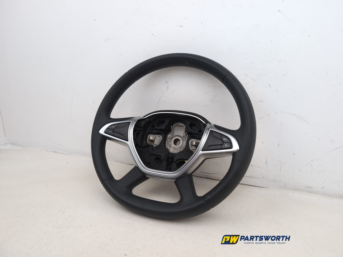 Steering Wheel 4