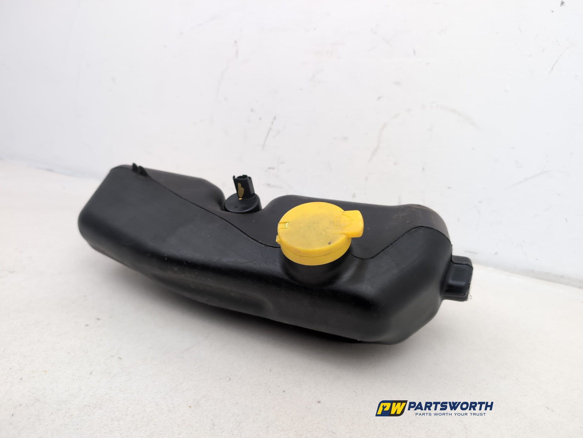 Washer Bottle Windscreen 3