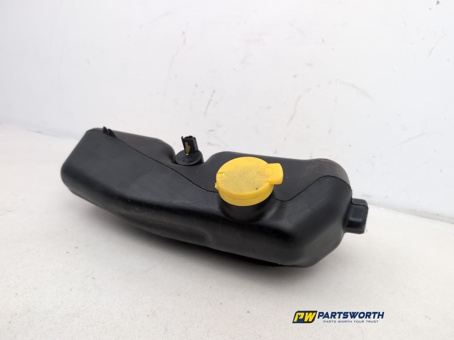 Washer Bottle Windscreen 4