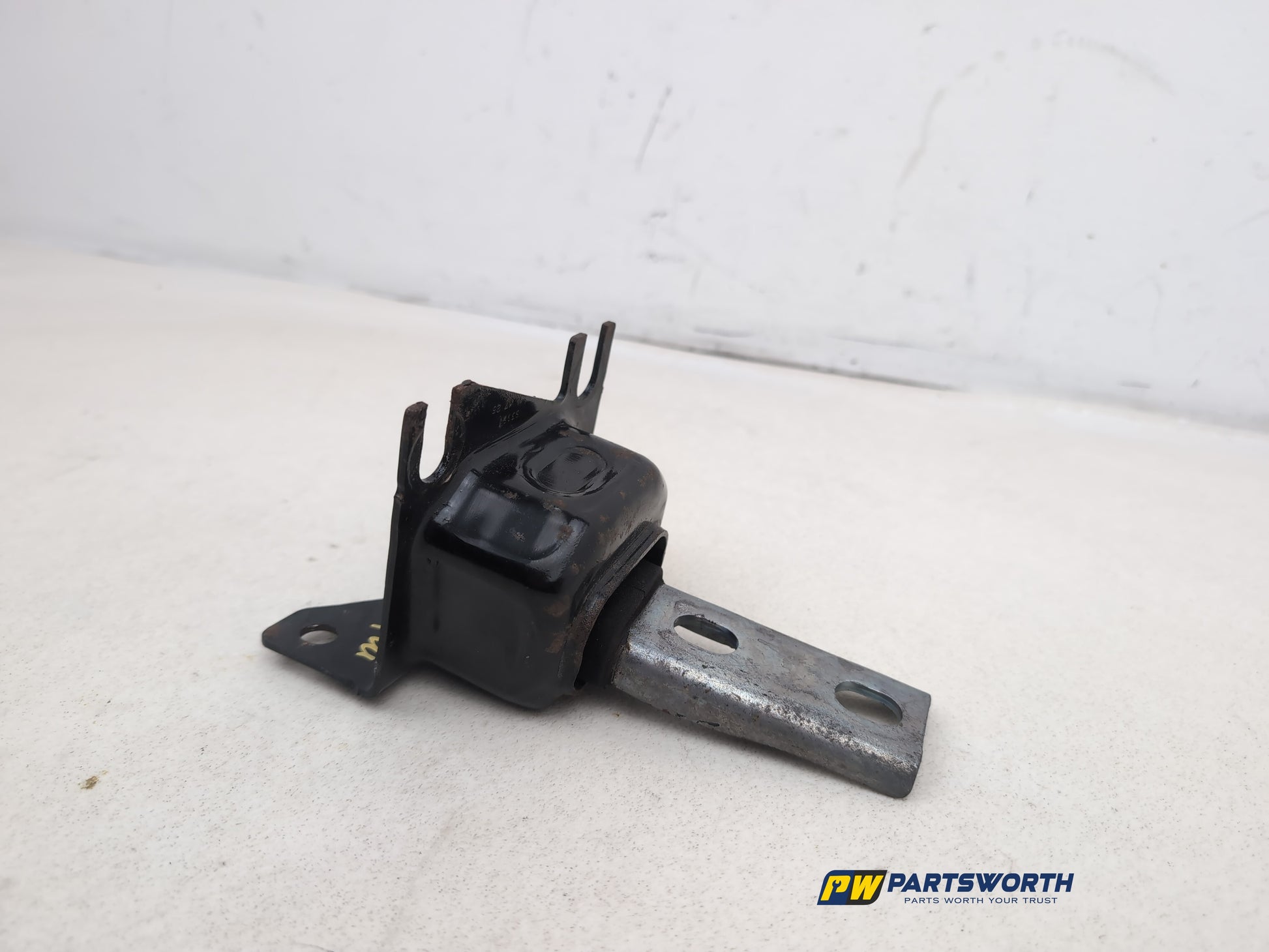 Transmission Mounting Bracket 3