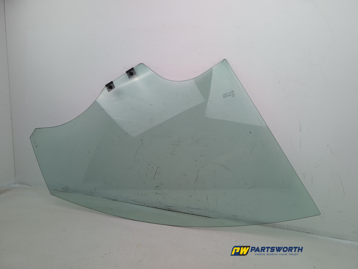 Door Glass Front RH 4