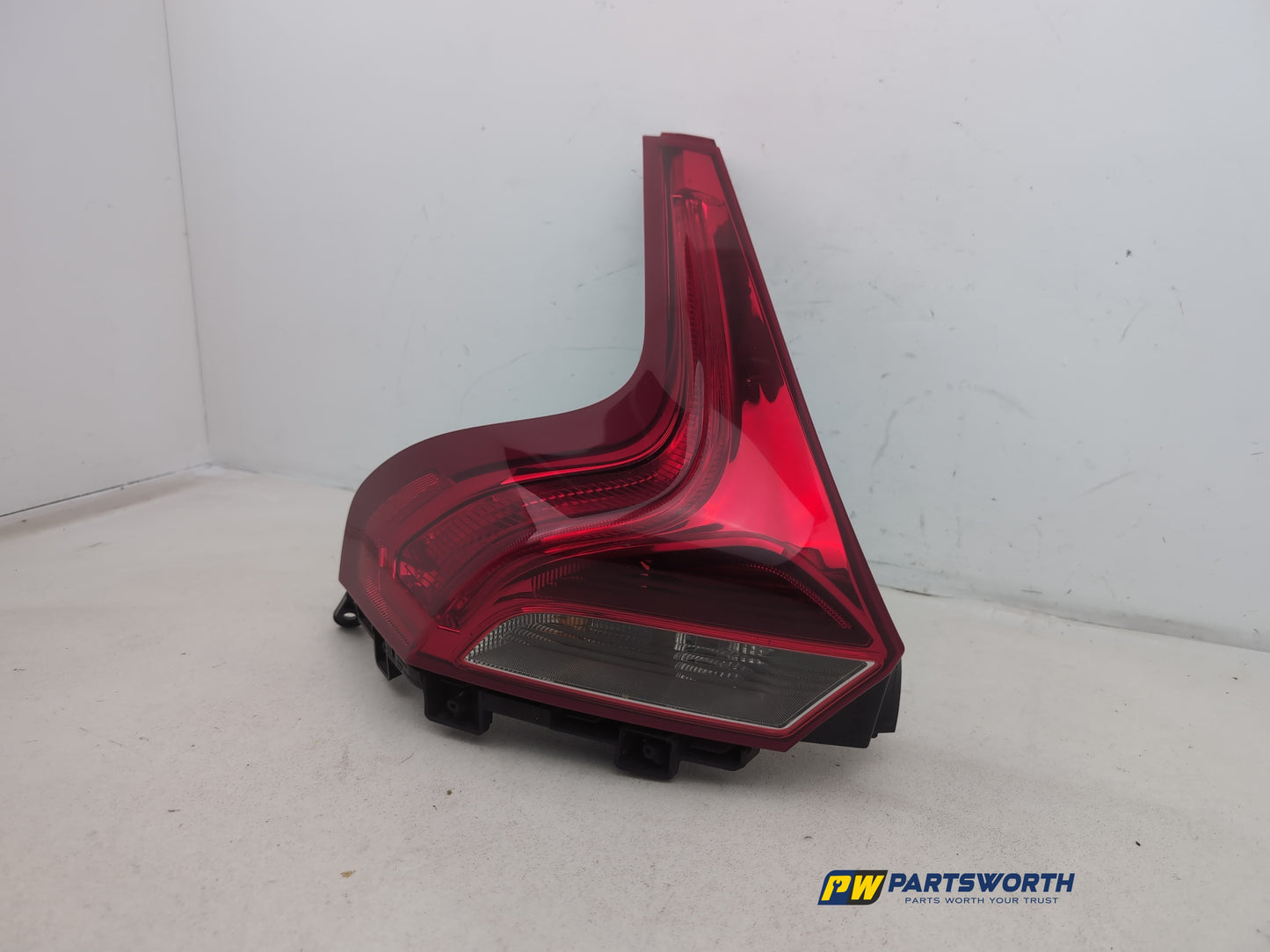 Lamp Assembly Rear LH 4