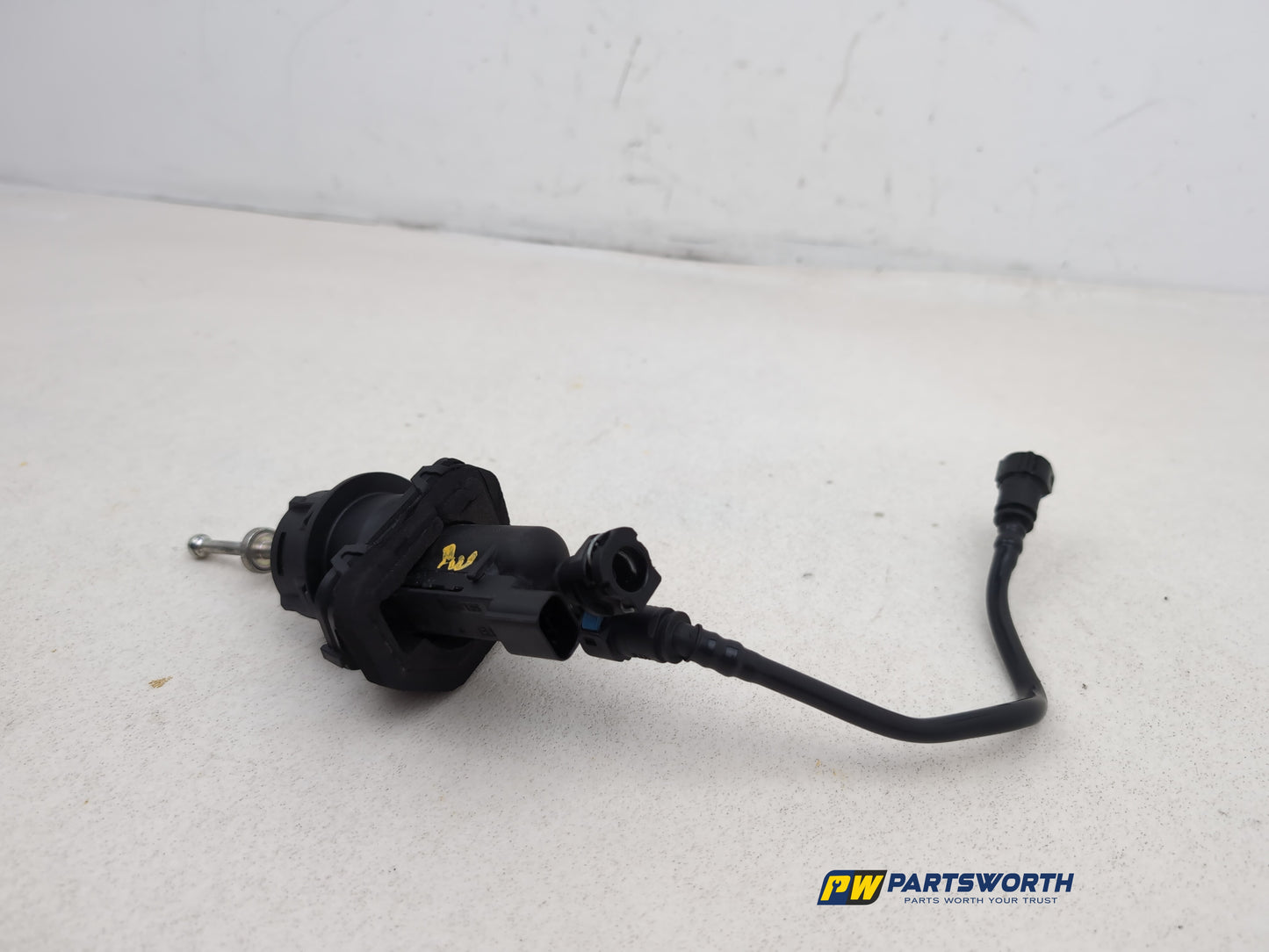 Clutch Master Cylinder 4
