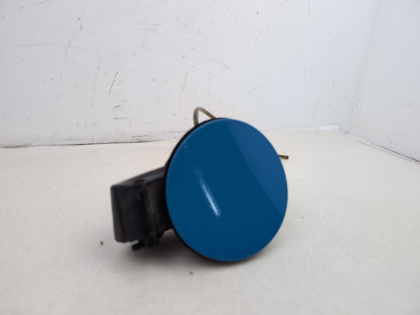 Fuel Filler Flap 4