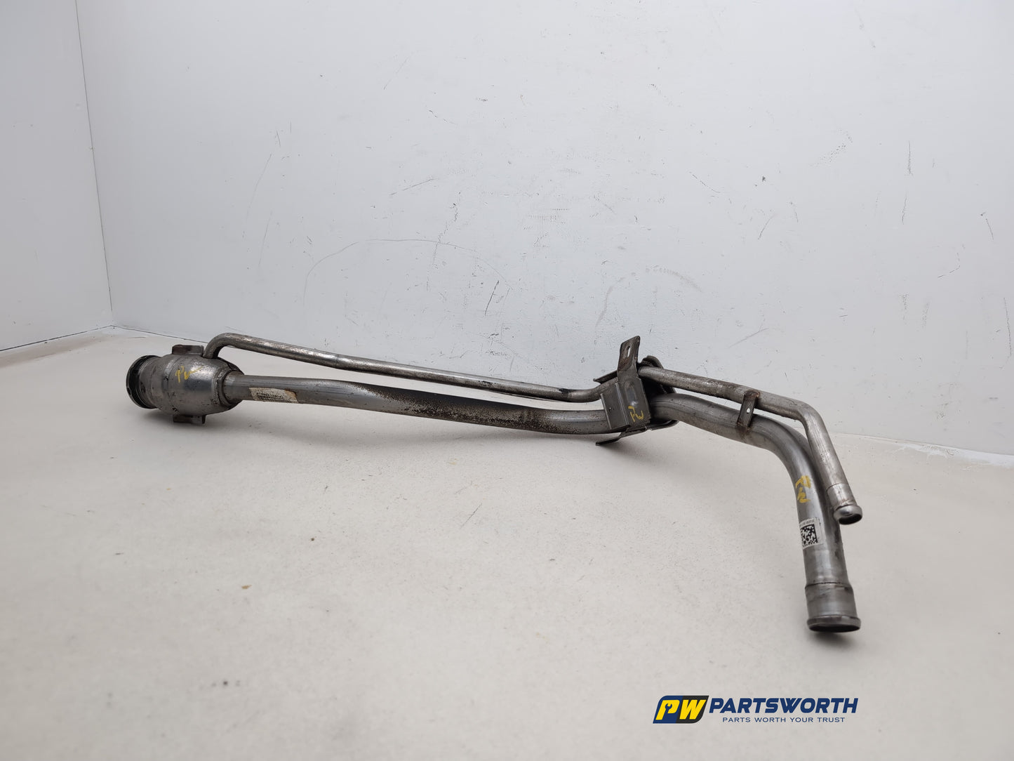 Fuel filler neck 3