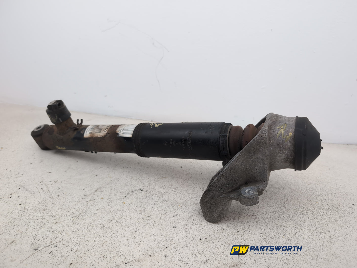 Shock Absorber Rear LH 4
