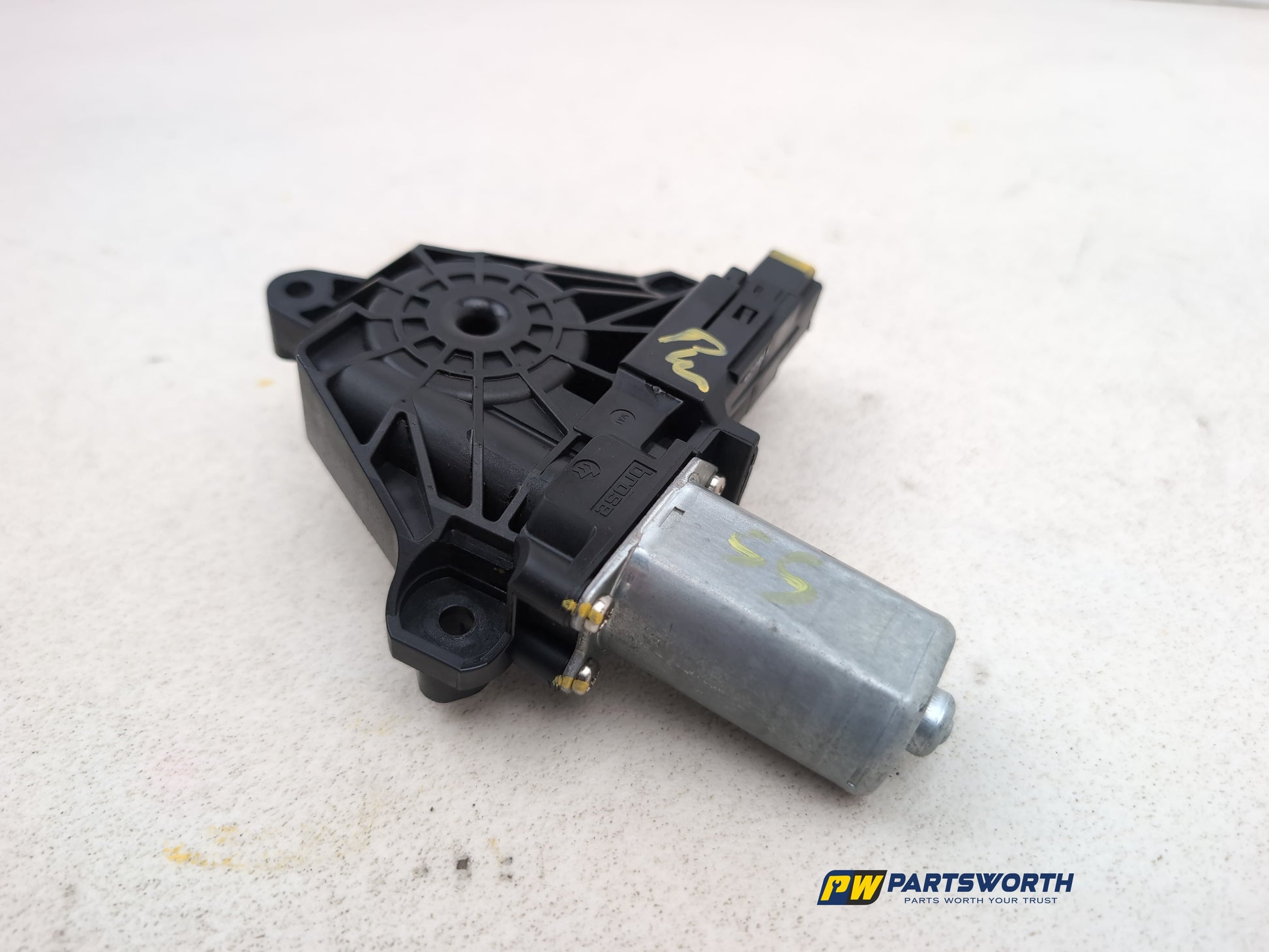 Door Rear Window Regulator LH 3