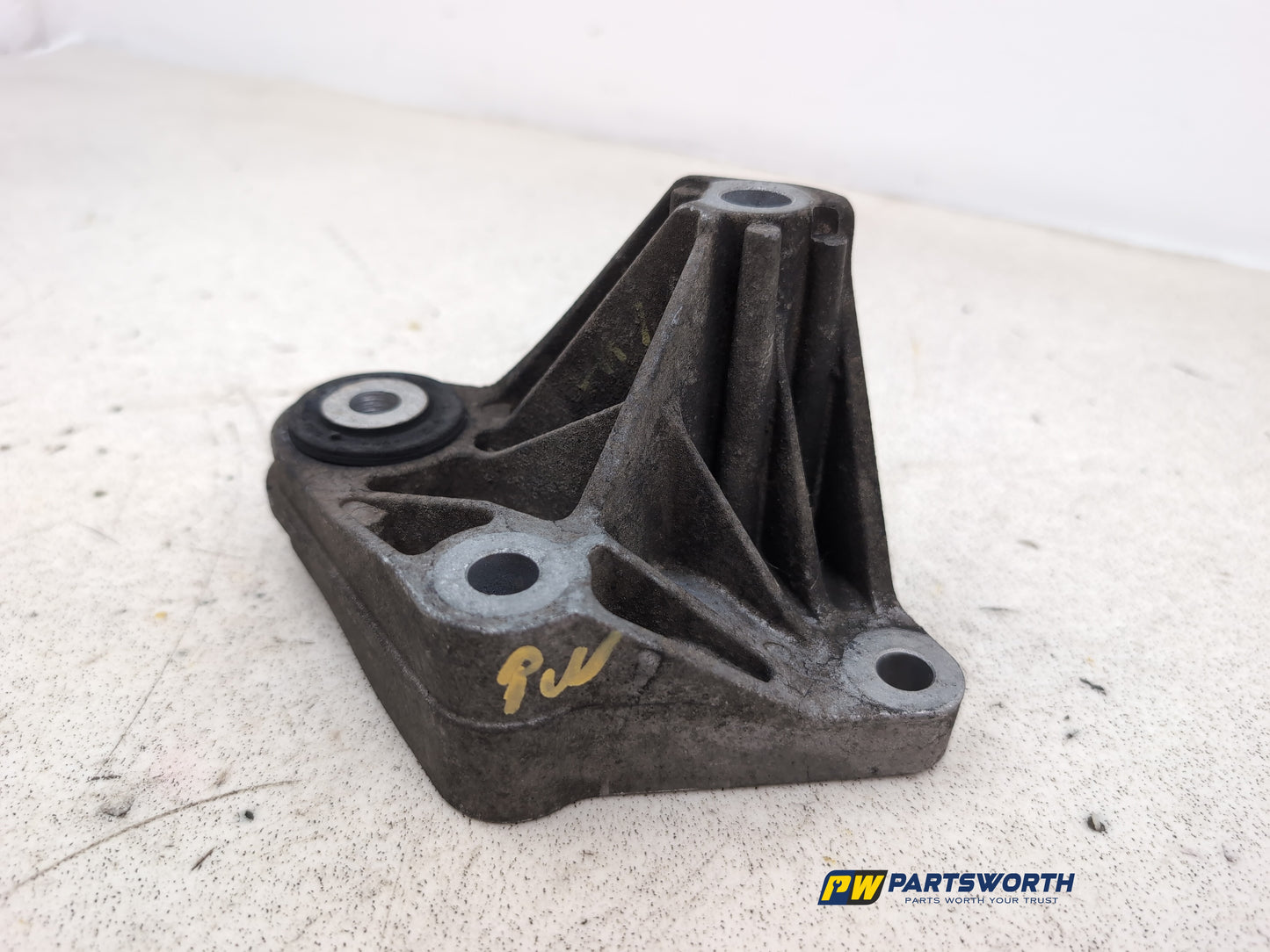 Engine Mounting Bracket 3