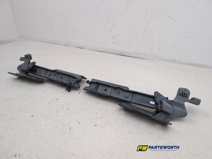 Bonnet Hinges 4