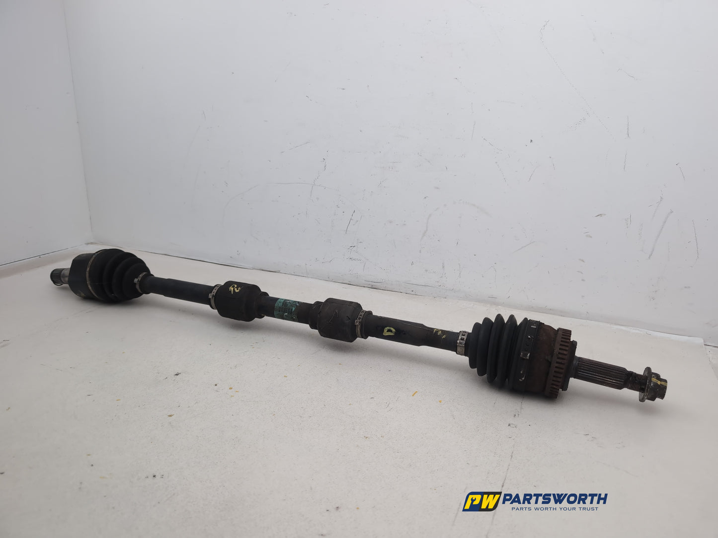 Driveshaft Front RH 3
