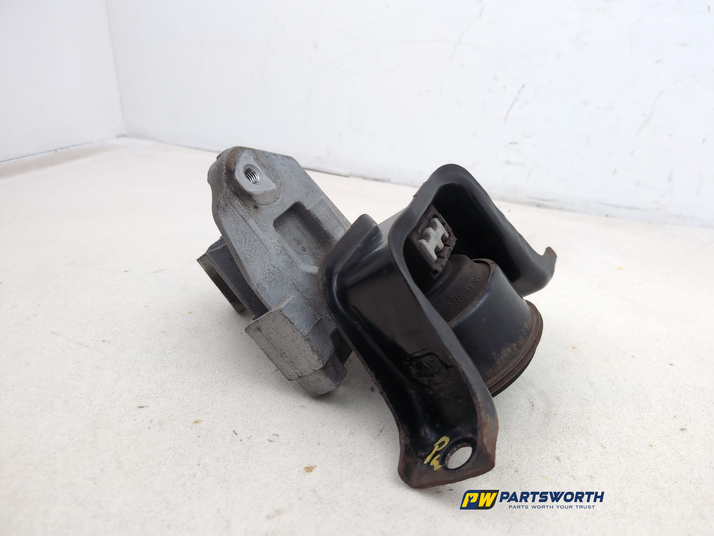 Engine Mounting RH 4