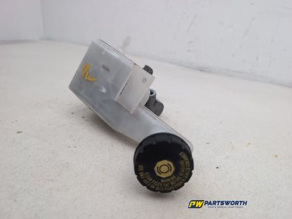 Brake Master Cylinder Assembly 3