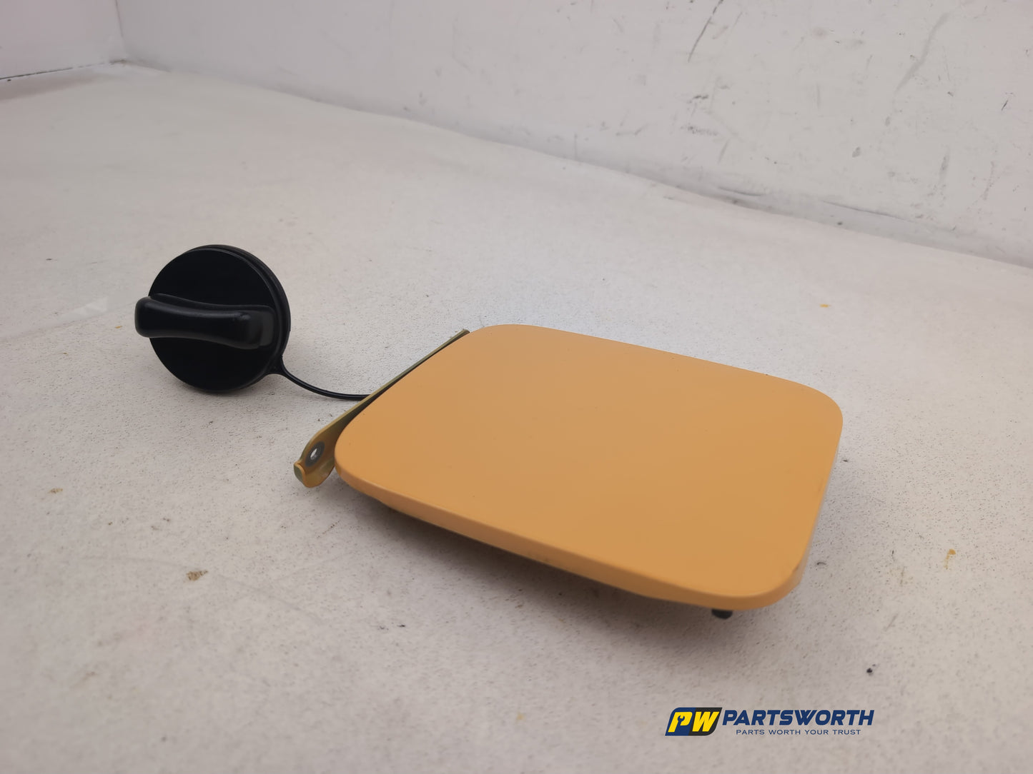 Fuel Filler Flap 4