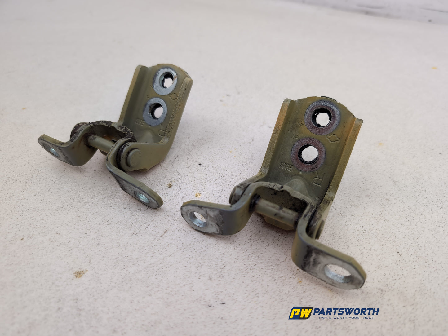 RH Front Door Hinge Pair  3