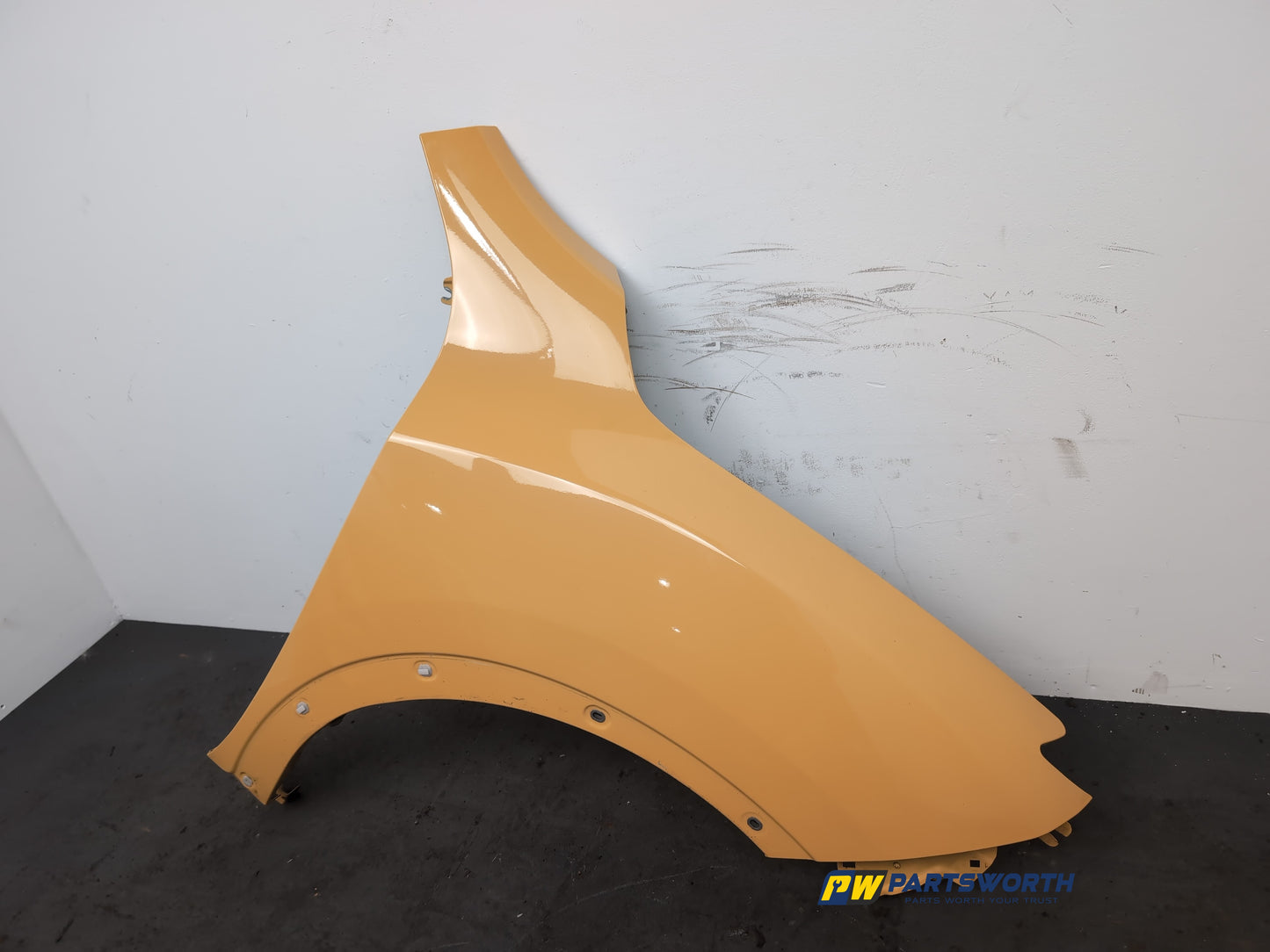 Wing Front RH 3