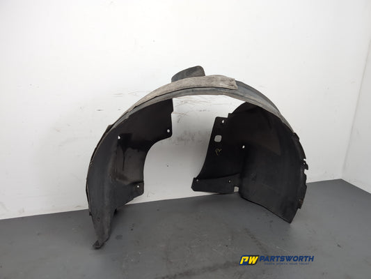 Moulding Wheel Arch Front RH 2
