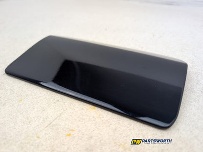 Fuel Filler Flap 2