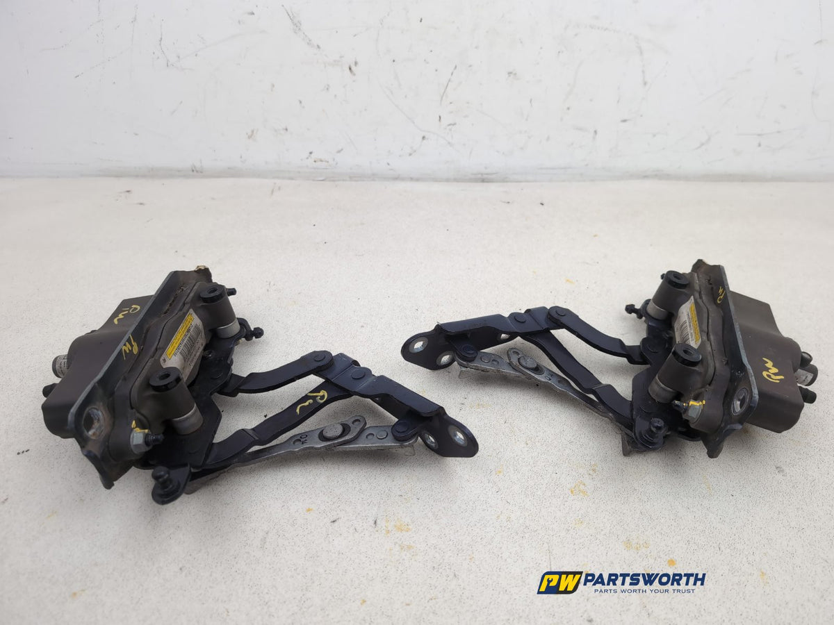 Bonnet Hinges 14