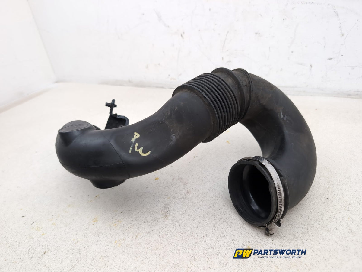 Turbo Intercooler Bottom Hose 2
