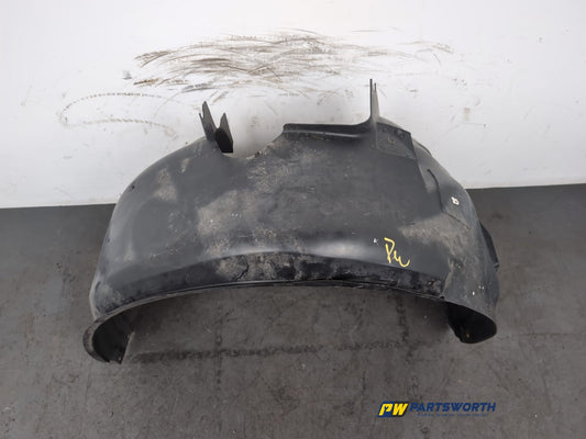 Moulding Wheel Arch Front RH 2
