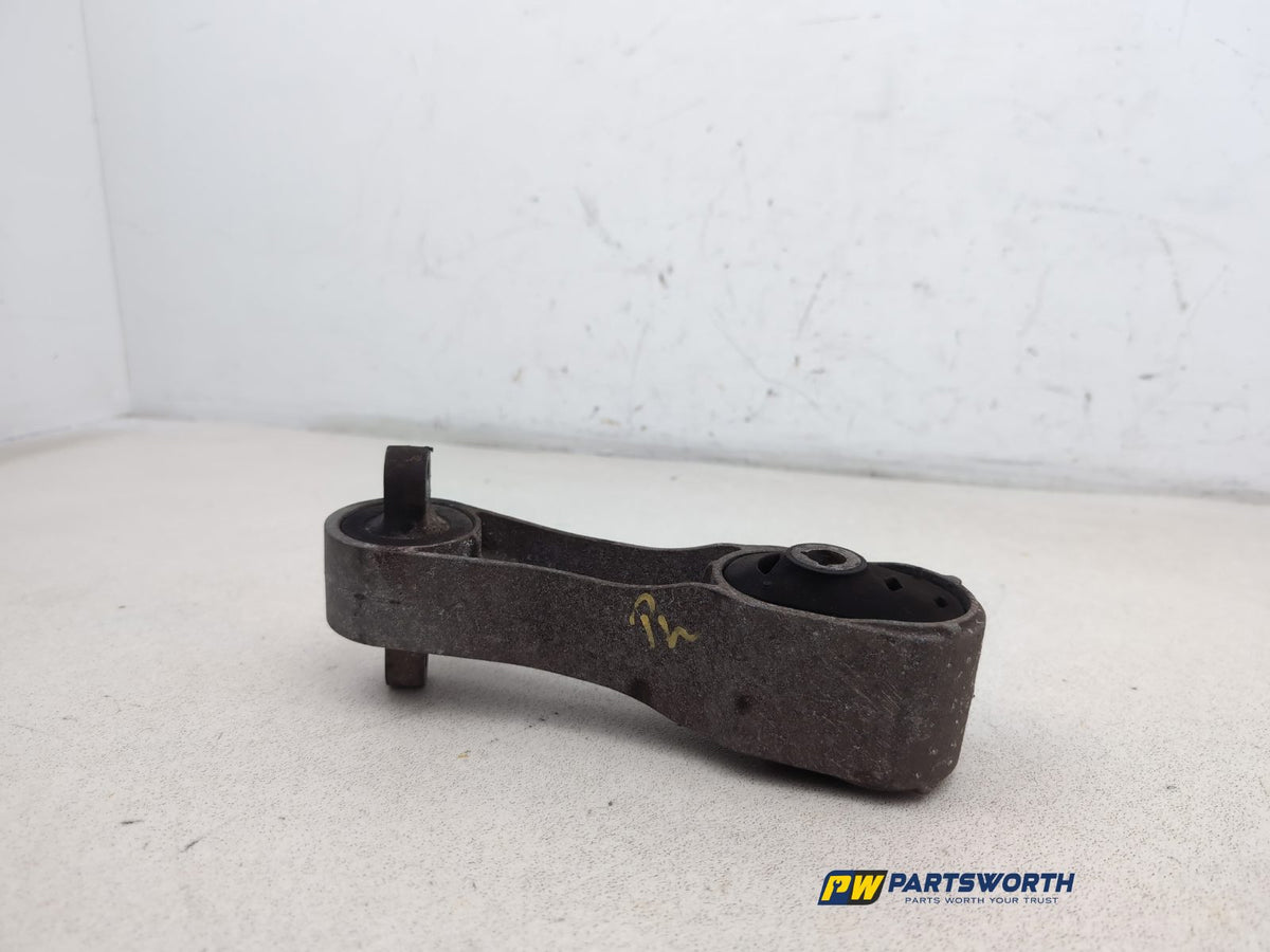 Engine Mounting Bracket 2