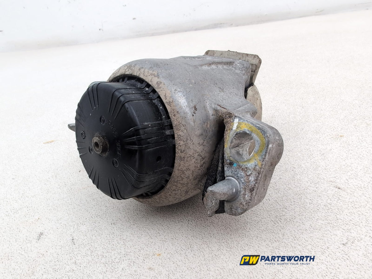Engine Mounting Bracket 2