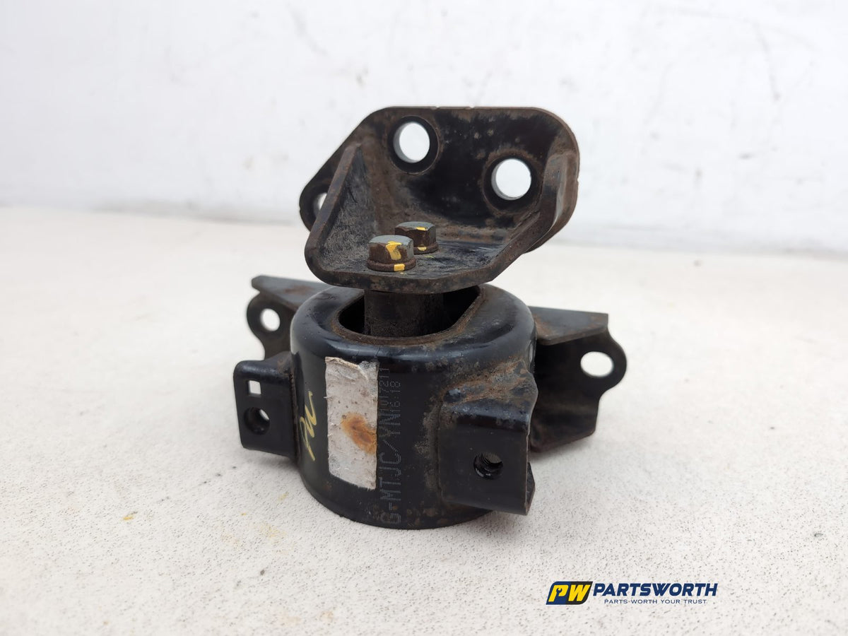 Engine Mounting Bracket 2