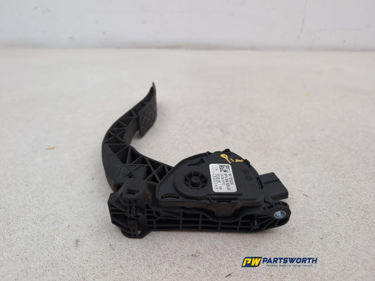 Audi A5 S Line Tfsi 8t/8f Pedal Accelerator Throttle 8k1721523a 2007-2016 - photo 2