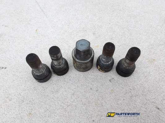Audi A5 S Line Tfsi 8t/8f Locking Wheel Nut Set With Key 4f0071455 - photo 2