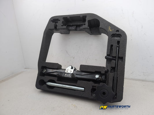 Audi A5 S Line Tfsi 8t/8f Coupe Spare Wheel Tyre Jack Tool Kit Set And Foam - photo 2
