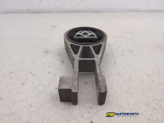 Vauxhall Corsa D 1.0l Petrol Engine Mounting Bracket 55703436 2006-2014 - photo 2