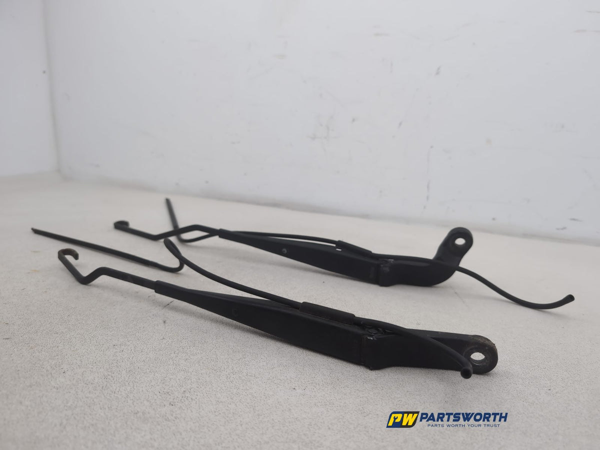 Wiper Front Arm 2