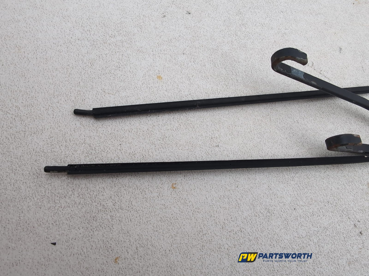 Wiper Front Arm 9