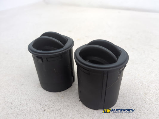 Alfa Romeo Spider T Spark 916 Dashboar Air Vent Trim Pair 539866 1995-1998 - photo 2